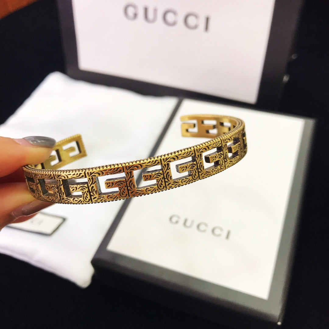 185QB17K  Popular Bracelets