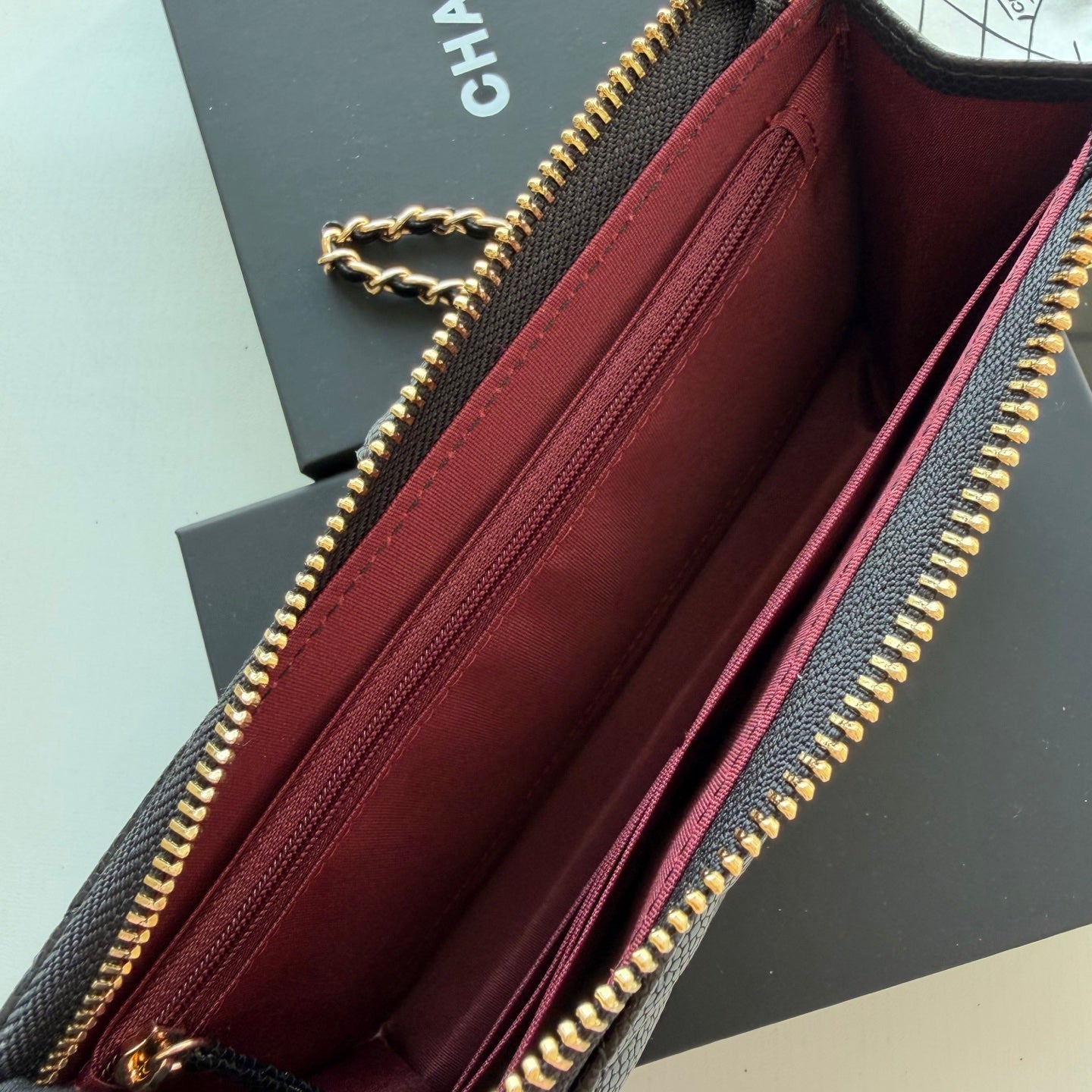 146PC21B Popular leather bag