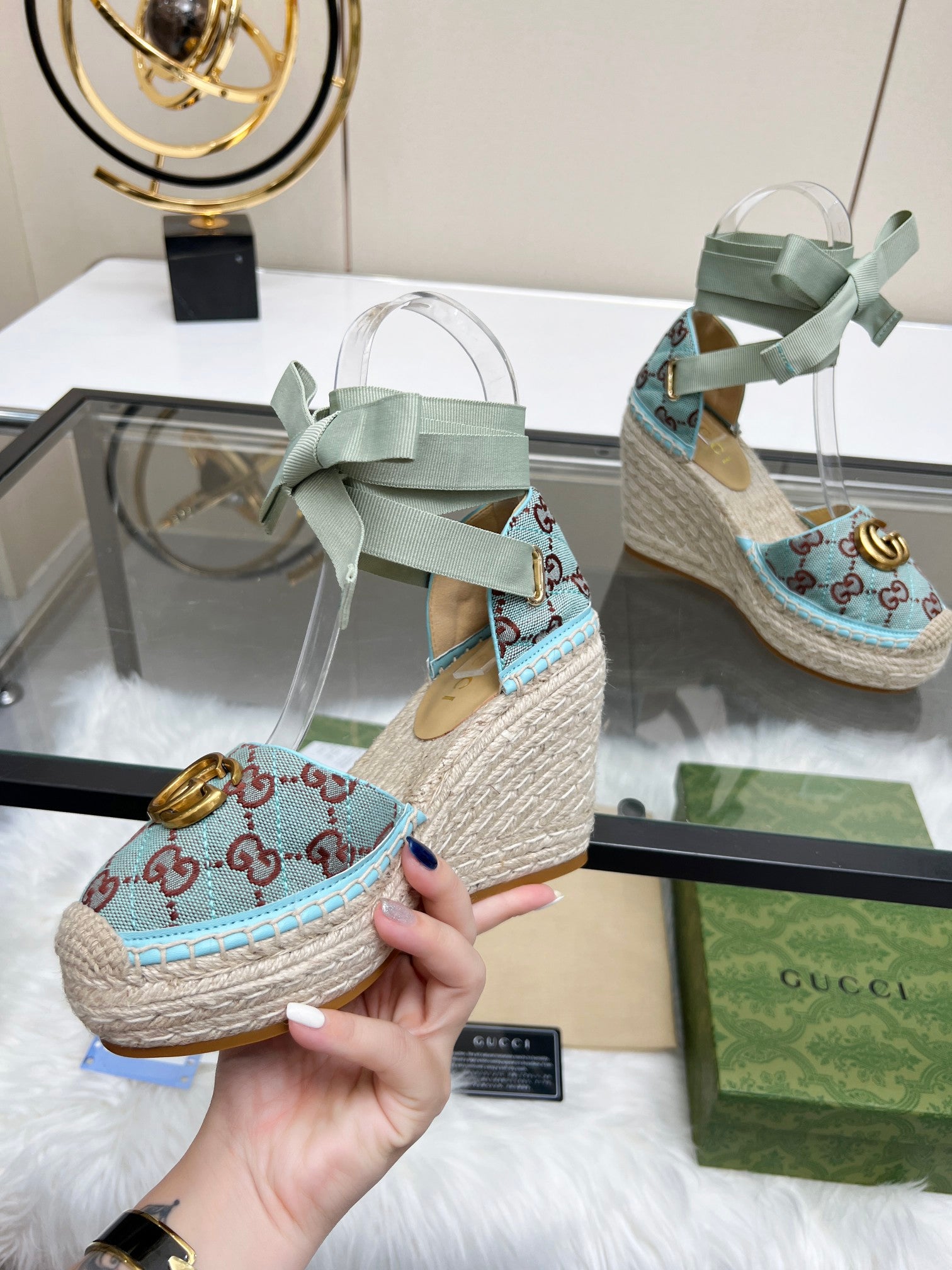Z2X66B32 Popular High heels