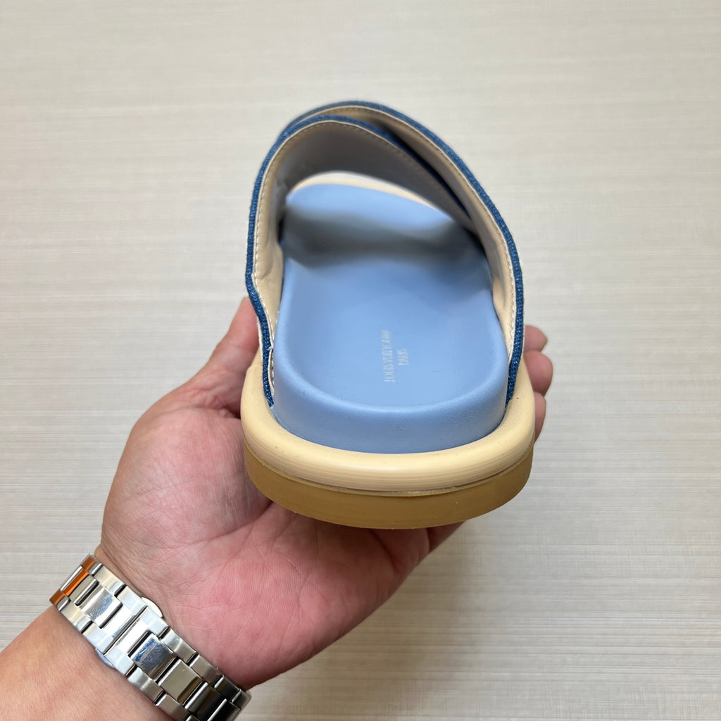 535ZE272Z Popular Slippers