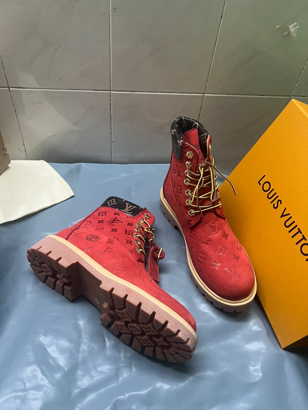 2105QE382Z Popular high-quality leather Boots