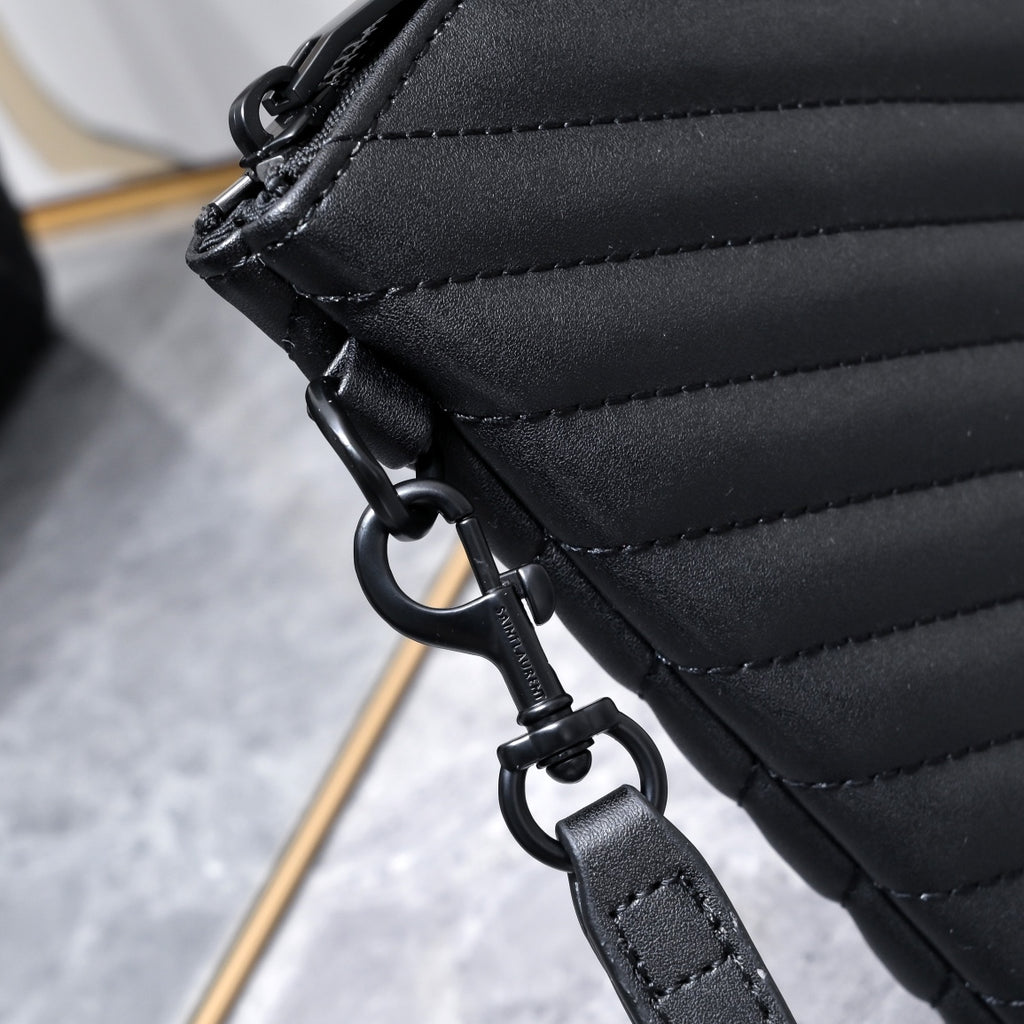 B1X56SL28 Popular leather bag