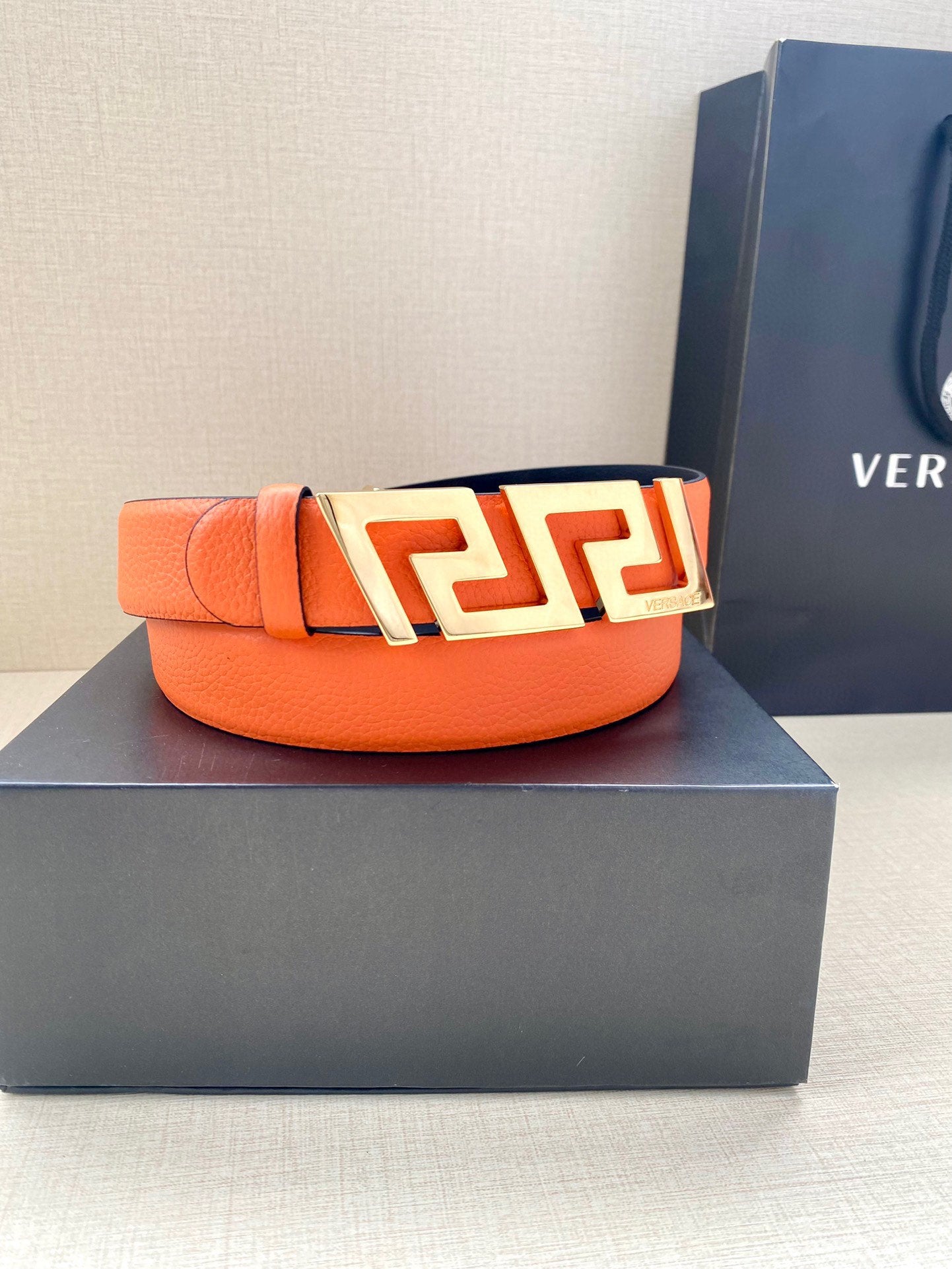 1WV166P Popular   High quality belt With full package