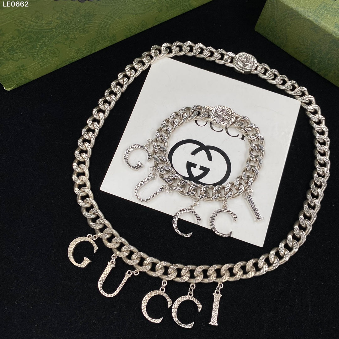 1B186K  Popular Bracelets