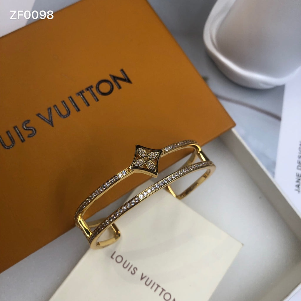 1YE348K  Popular Bracelets