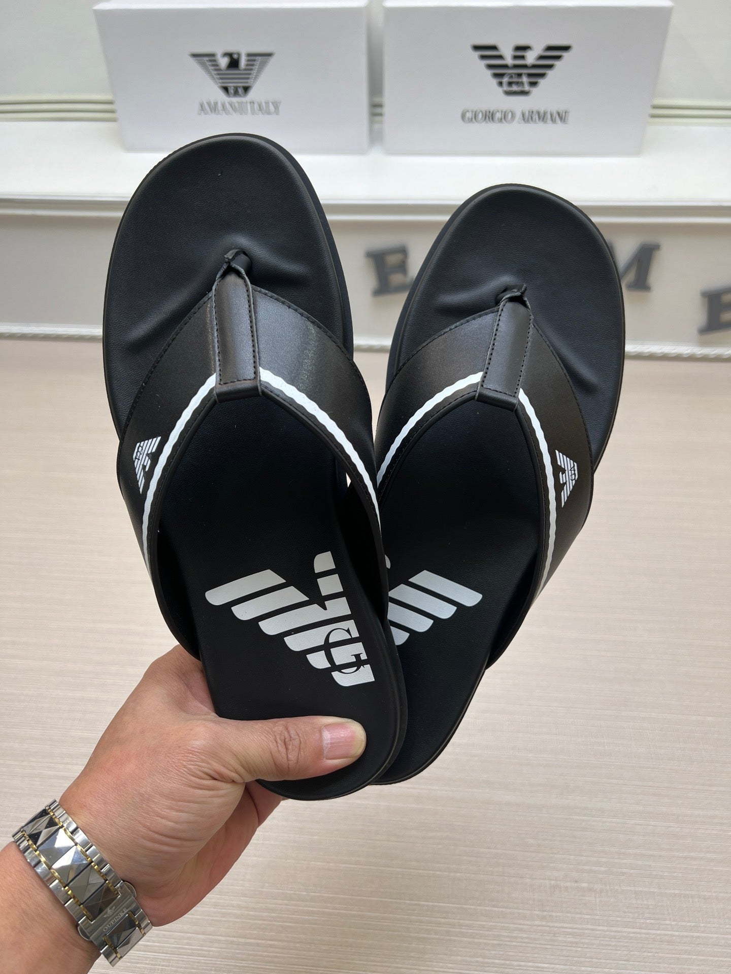 54A102Z Popular slippers