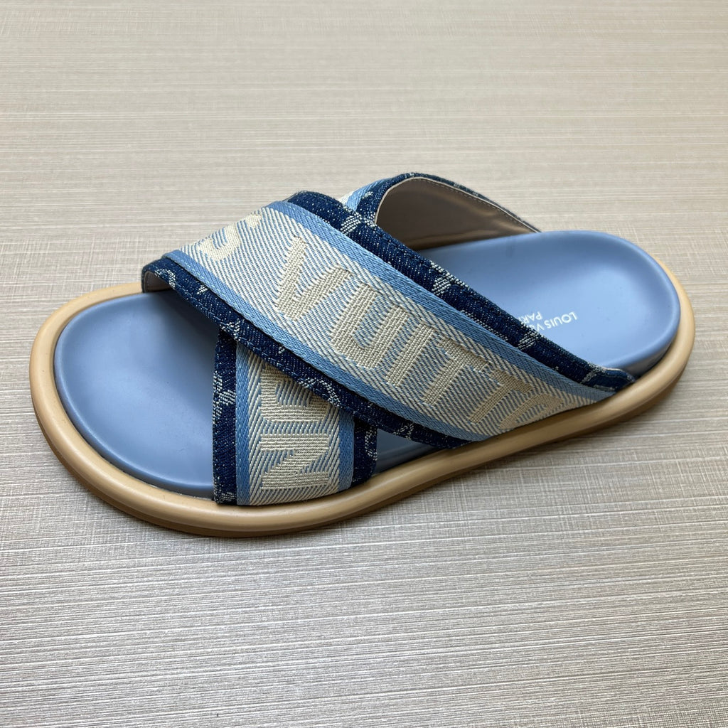 535ZE272Z Popular Slippers
