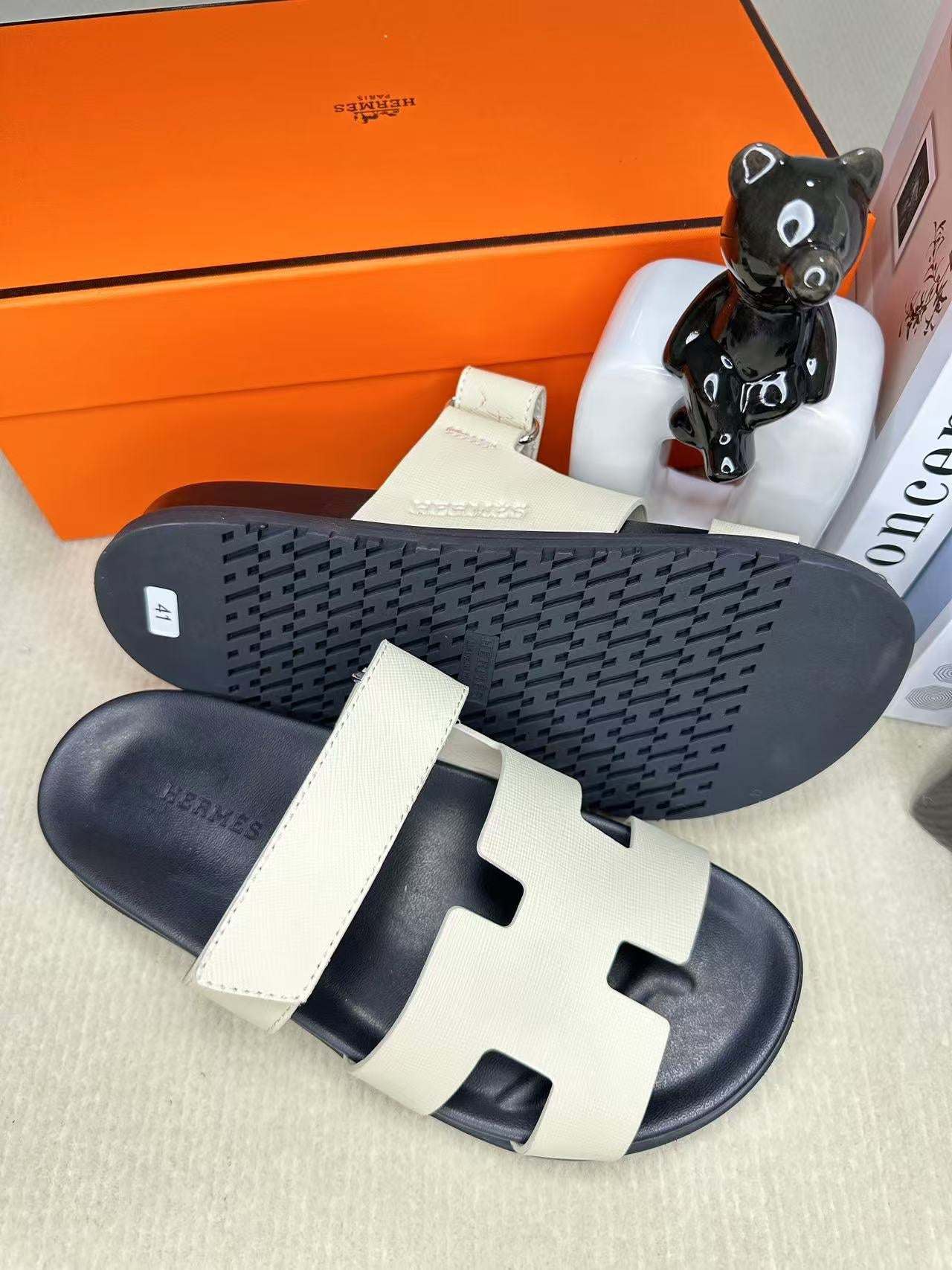 255QH28Z Popular leather shoes