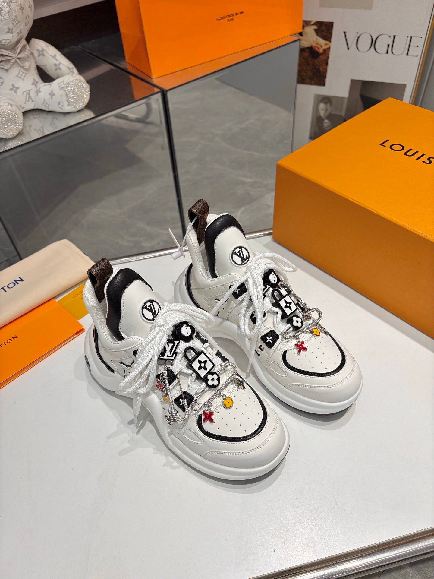 2105QE439Z  Popular high-quality Shoes