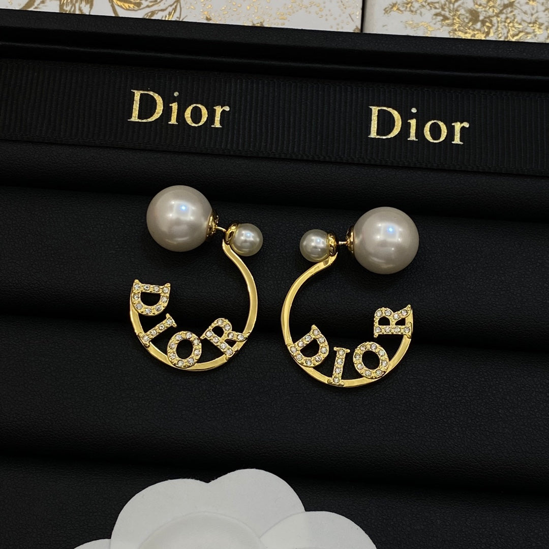 14D453E Popular  Earrings