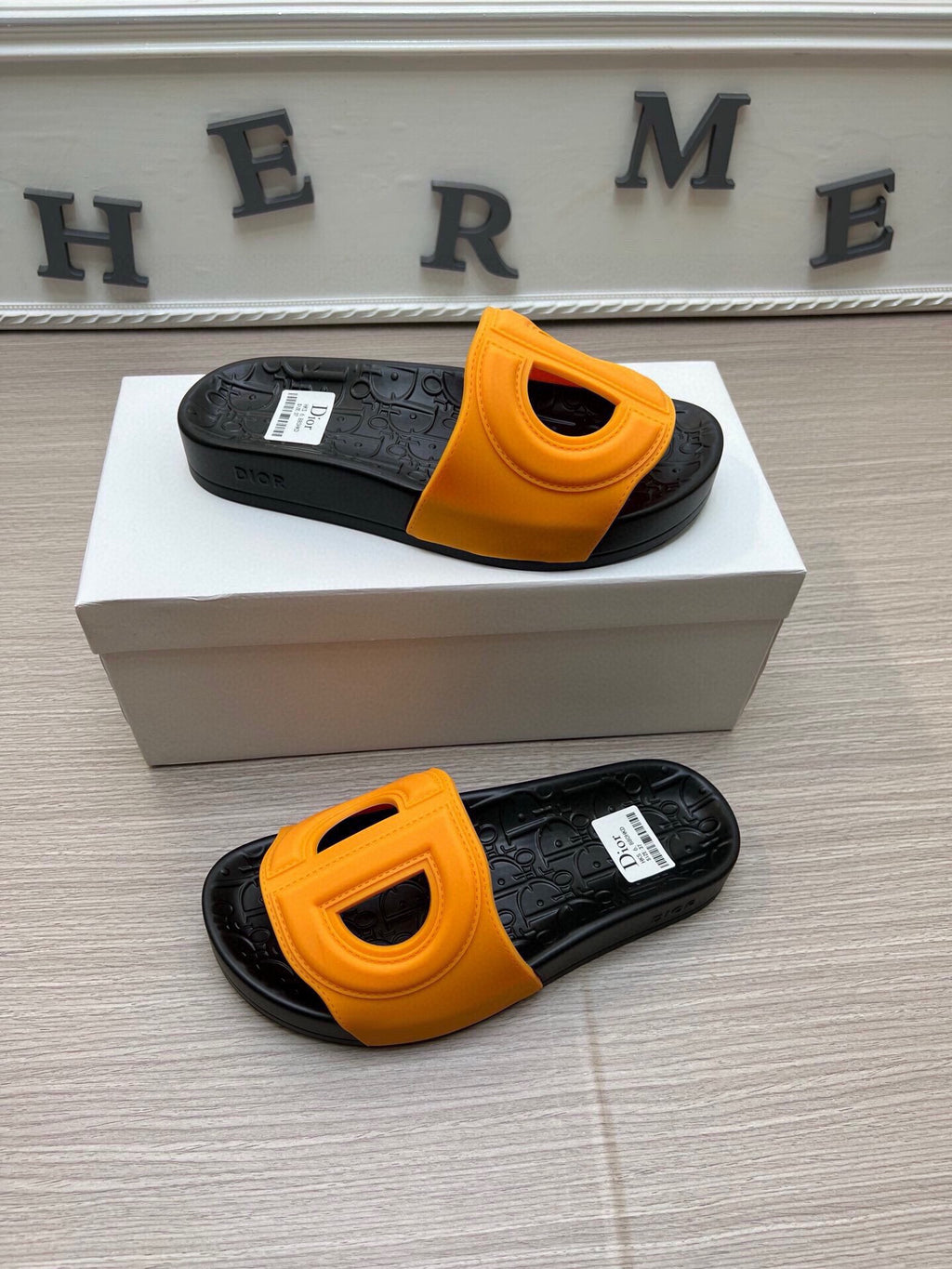 5LD213Z Popular Slippers
