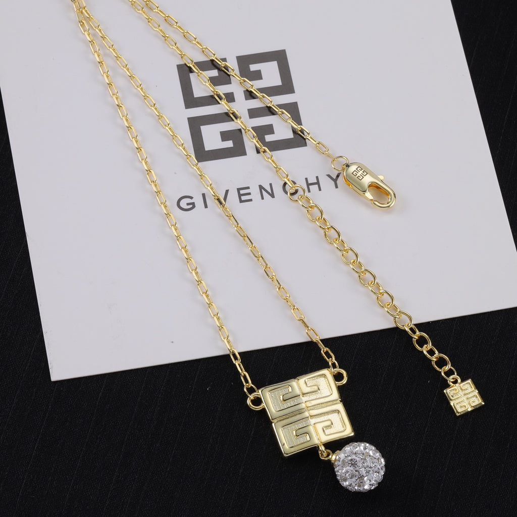 15QA76X Popular Necklace