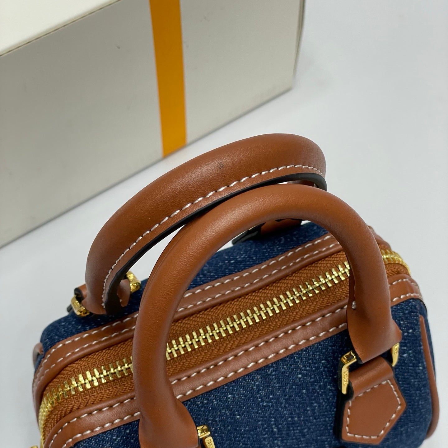 155NN27B Popular    leather bag