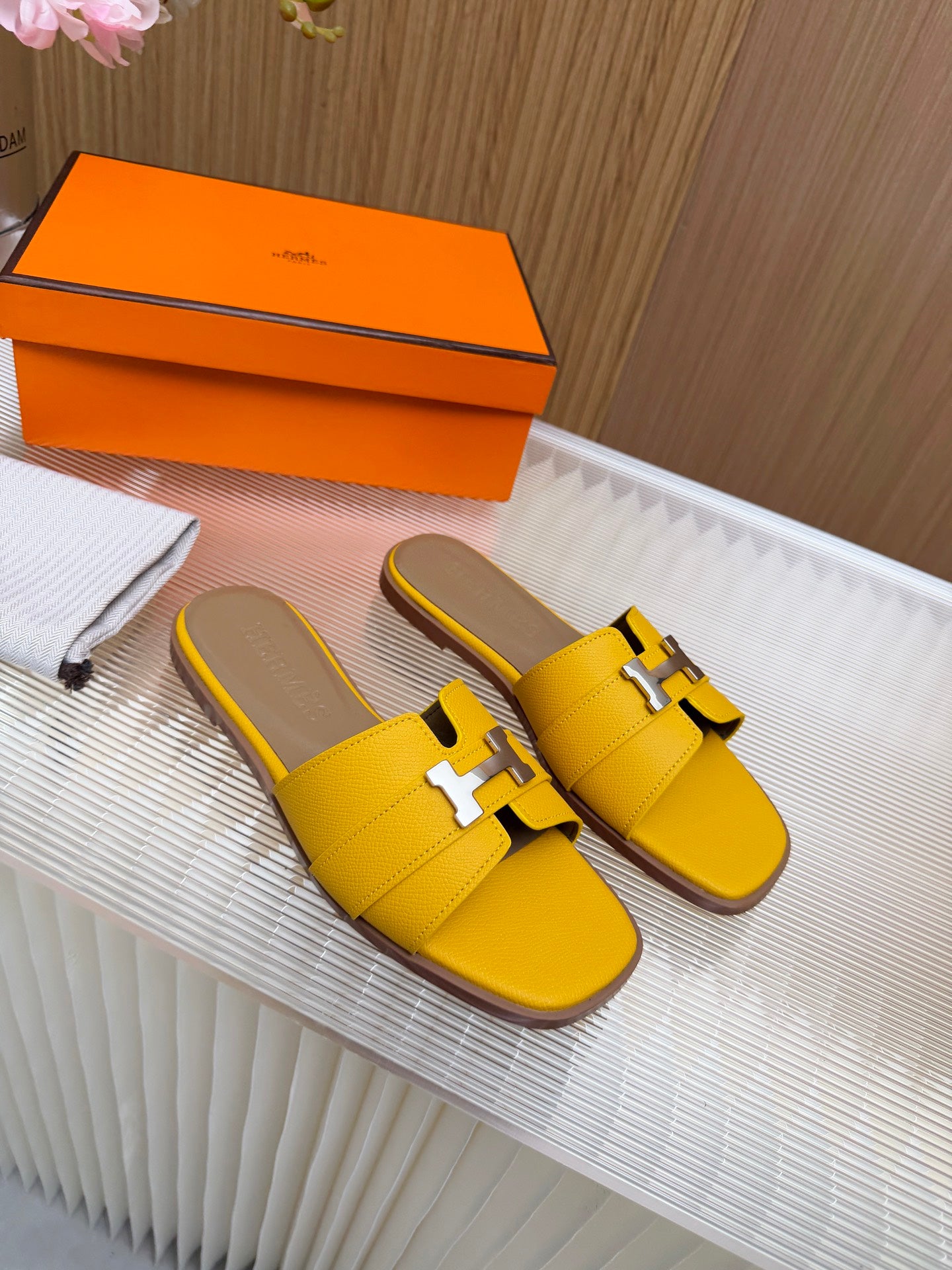 Z2X66H5 Popular high-quality leather Shoes