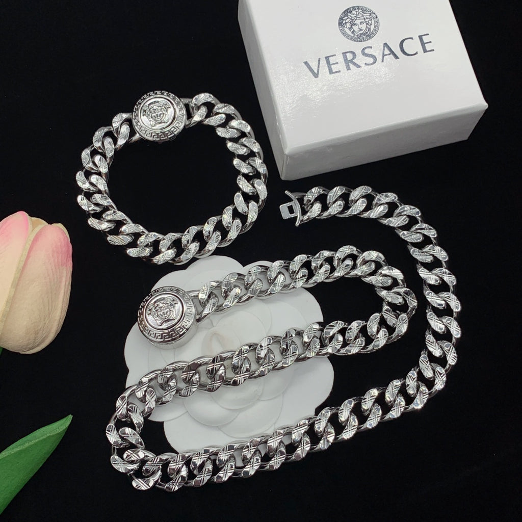 14V118X  Popular  Necklaces