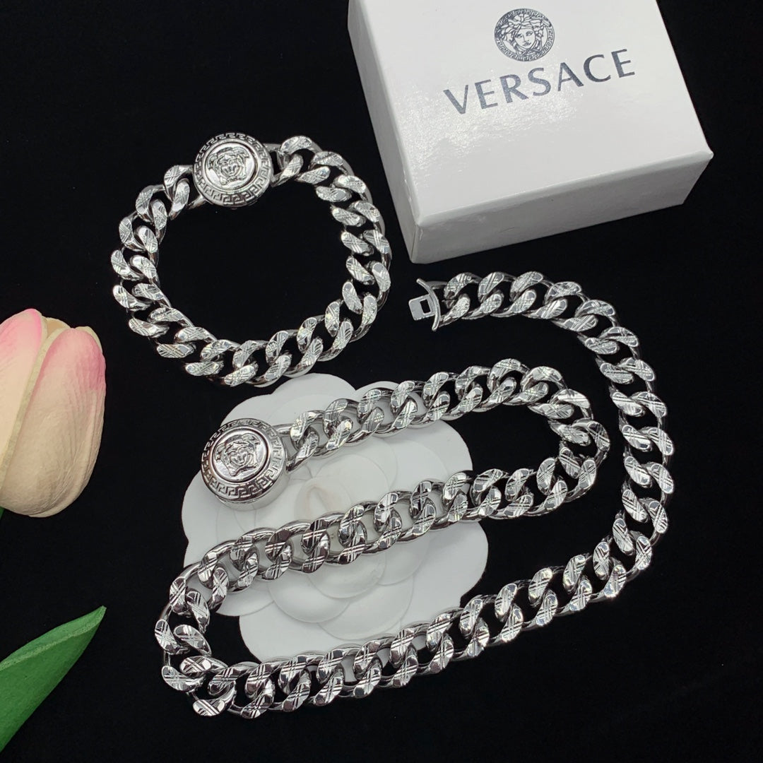 14V118X  Popular  Necklaces