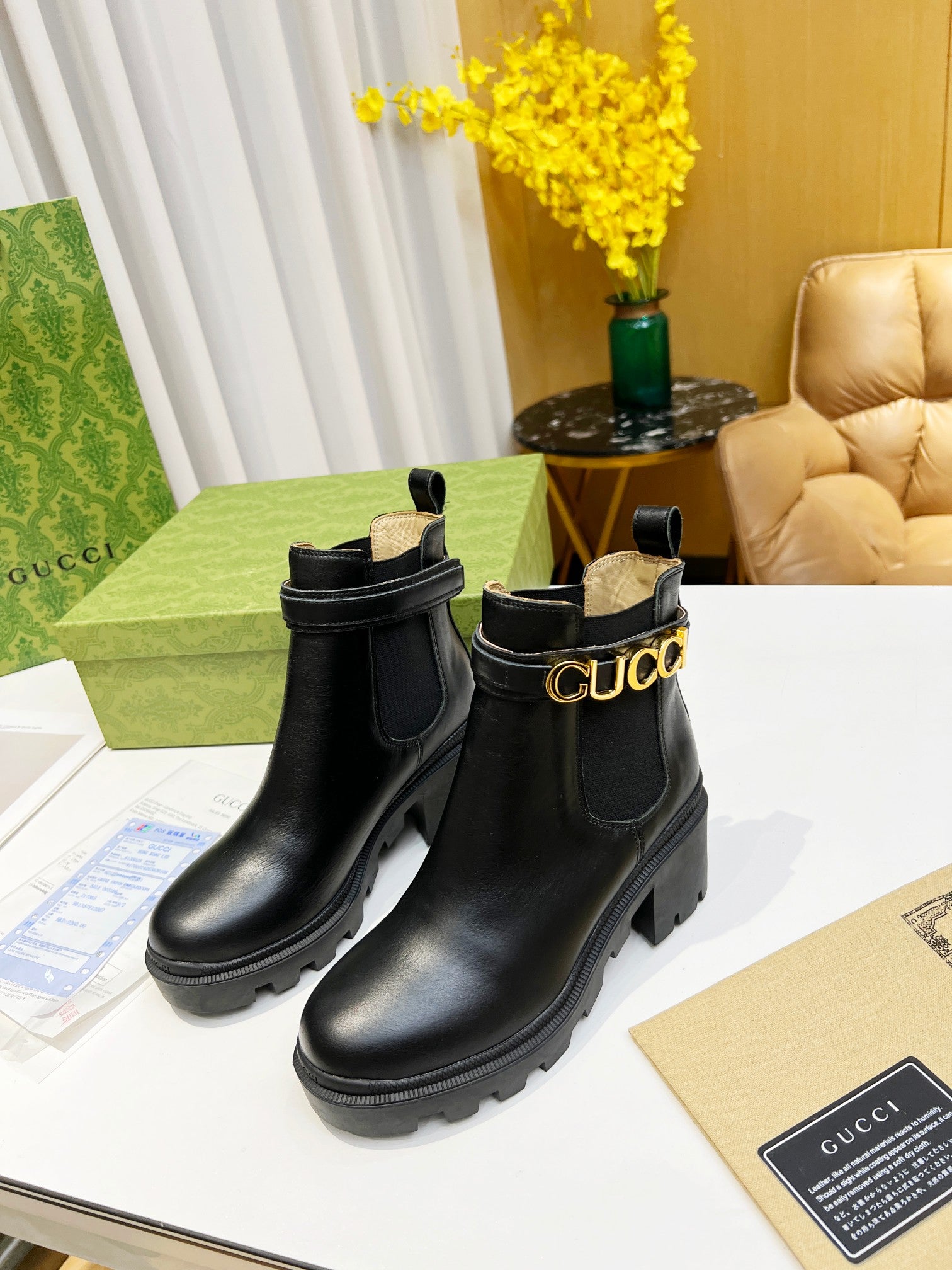 2XB197Z Popular leather boot (top layer leather lining)