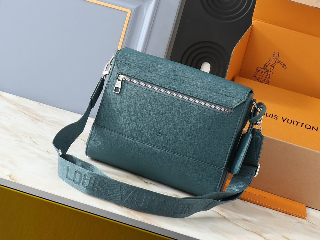136PE78B Popular leather bag