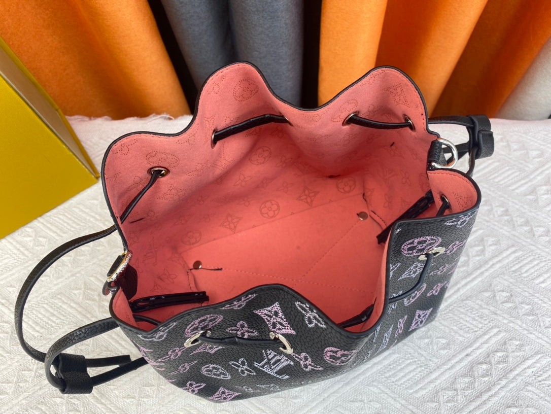 165NE98B Popular   leather bag