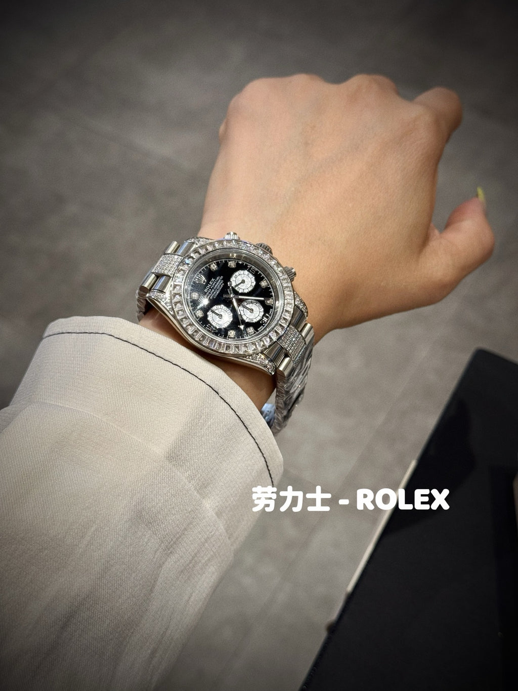 146RL124L Popular watches