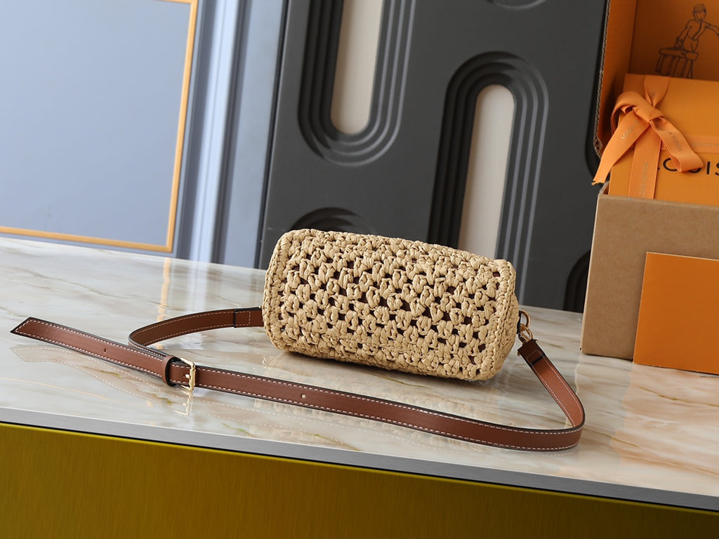 B1P46E115 Popular woven bag