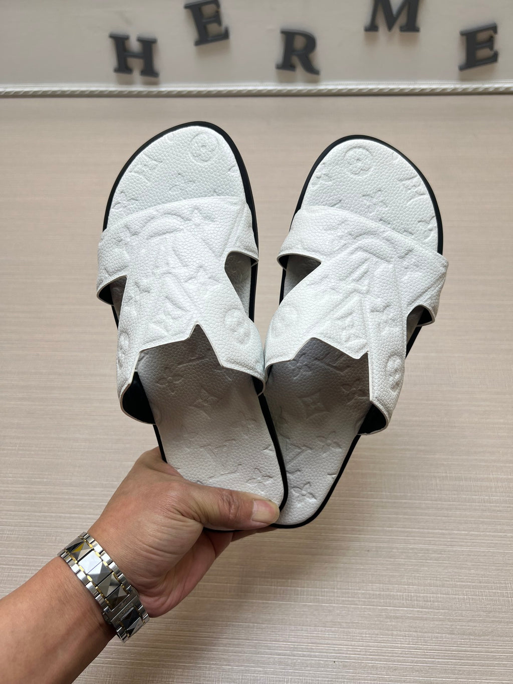 54E34Z Popular slippers