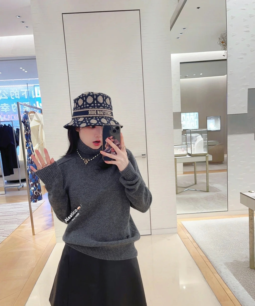 14D153M Popular   hats