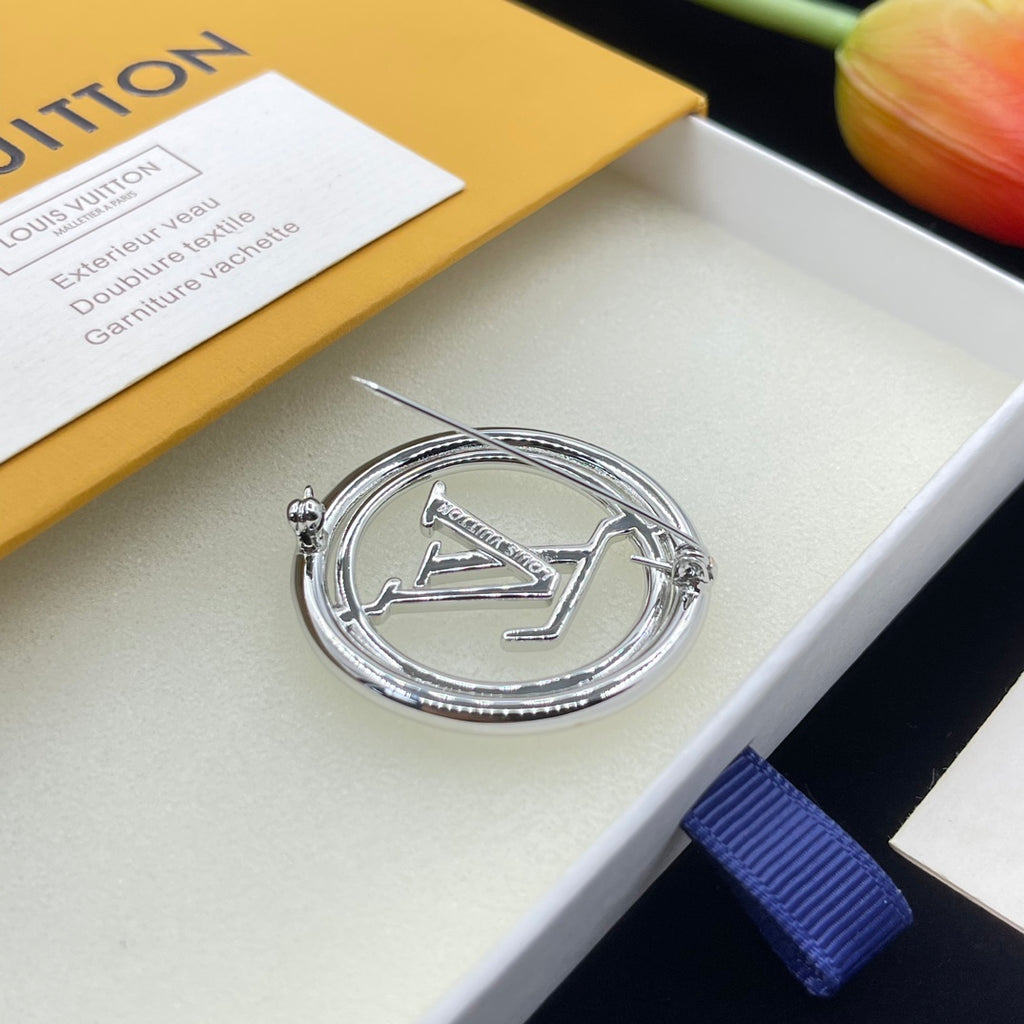 14E1004X    Popular  Brooch
