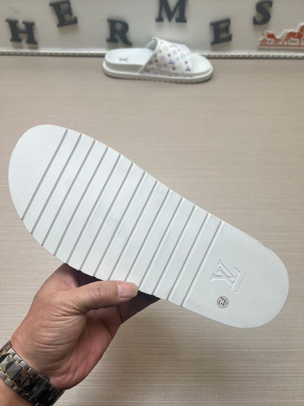 5LE207Z Popular Slippers