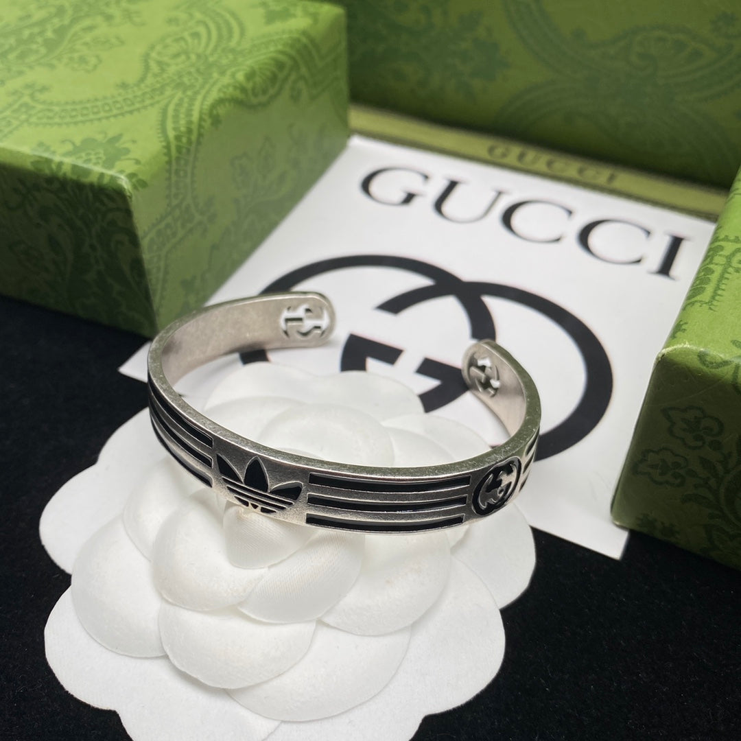 1B250K  Popular Bracelets