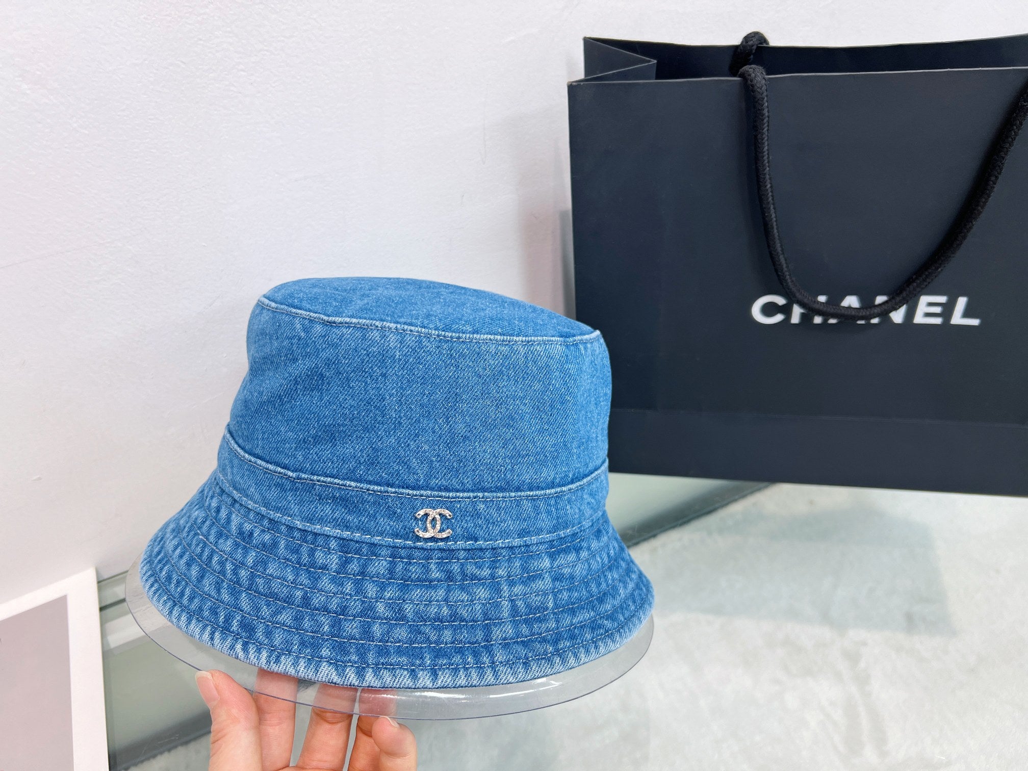 165NC20M Popular hats