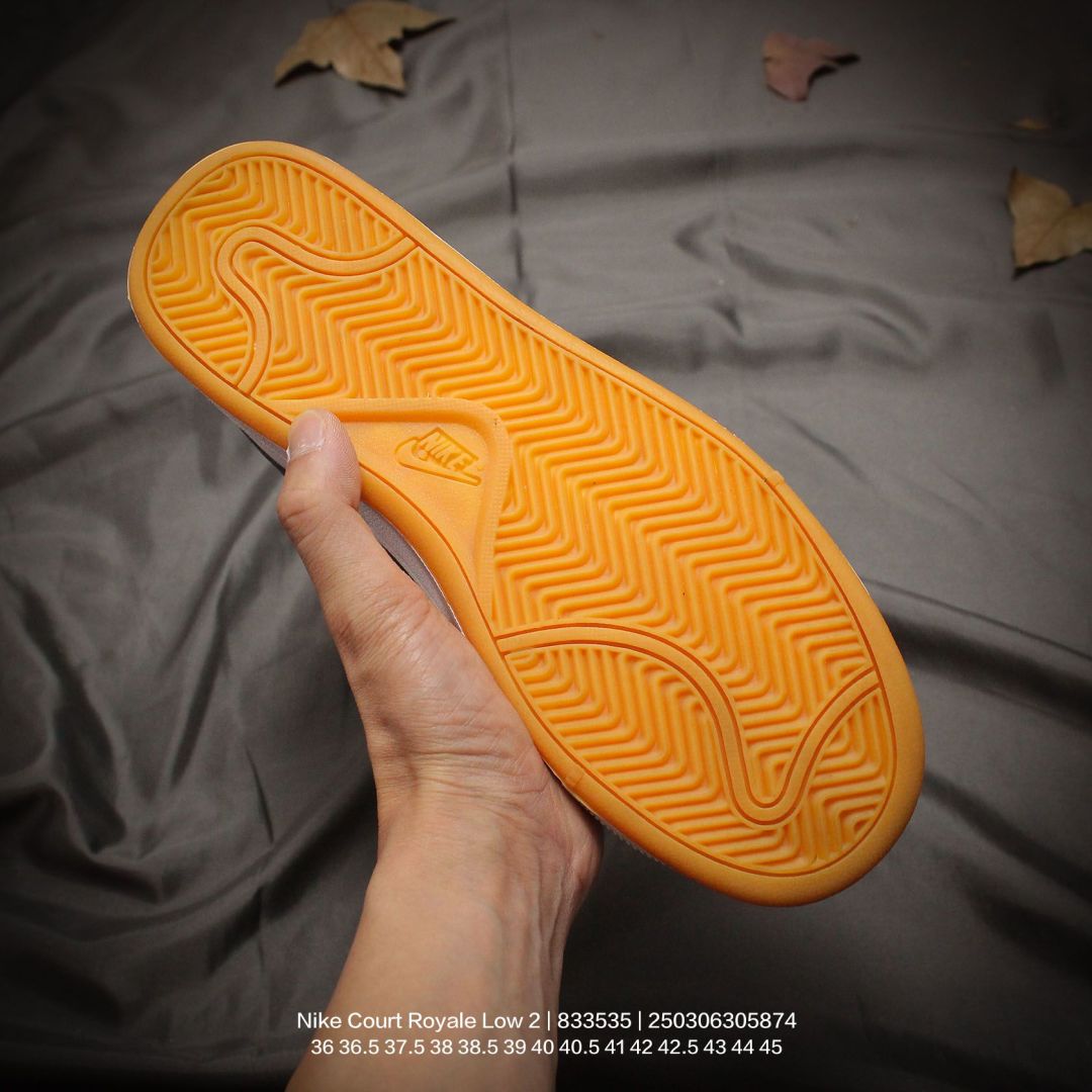 435ZA20Z Popular shoes (No box)