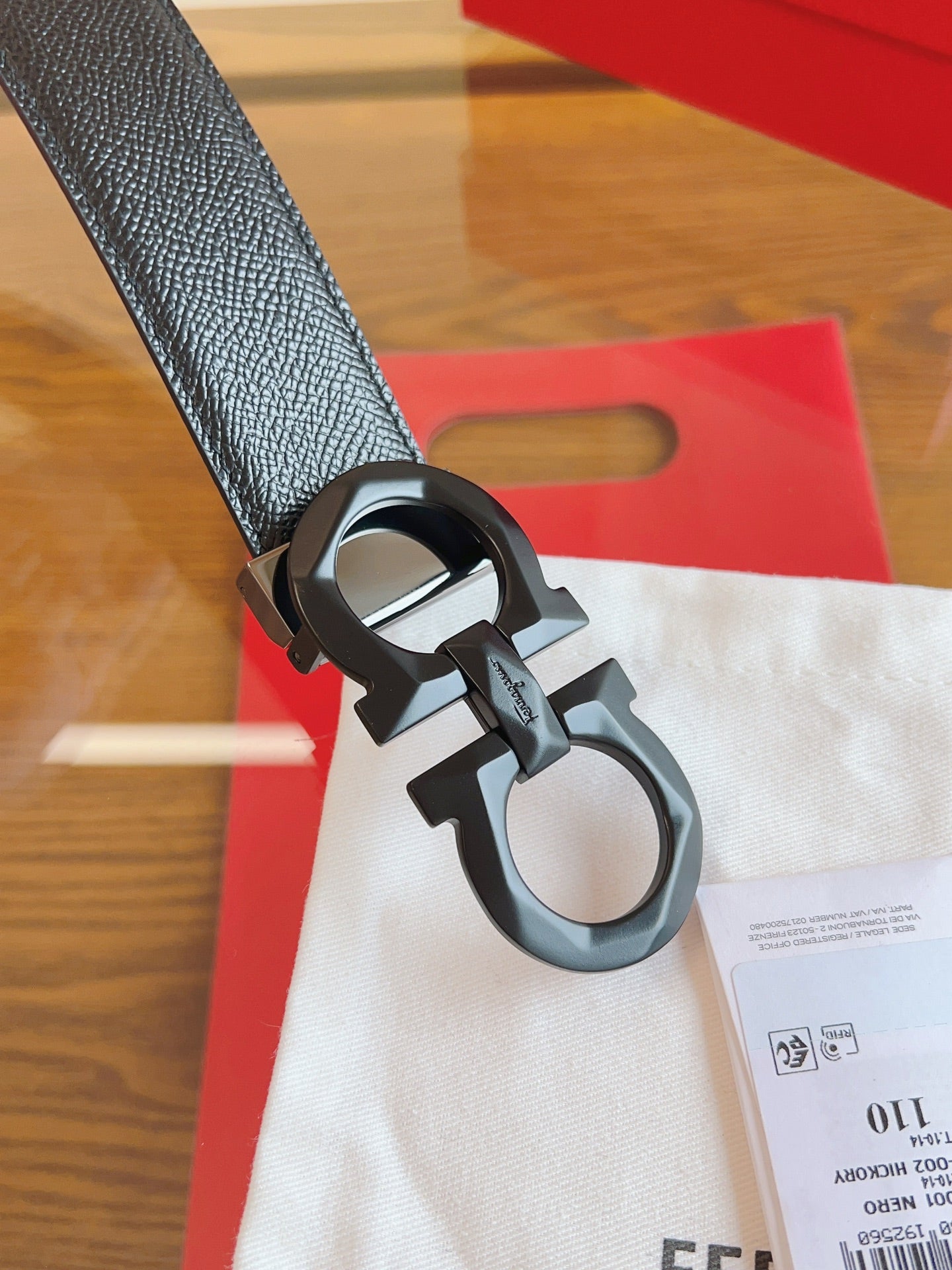 P1Q115A37 Popular High quality belt With full package