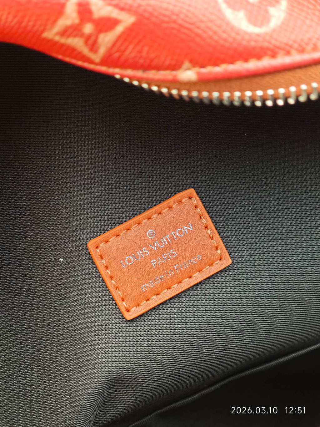 136PE18B Popular leather bag