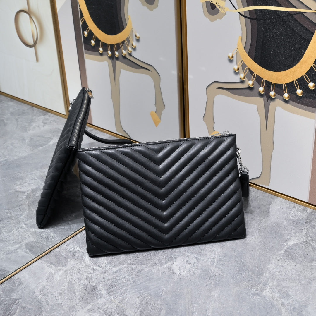 B1X56SL28 Popular leather bag