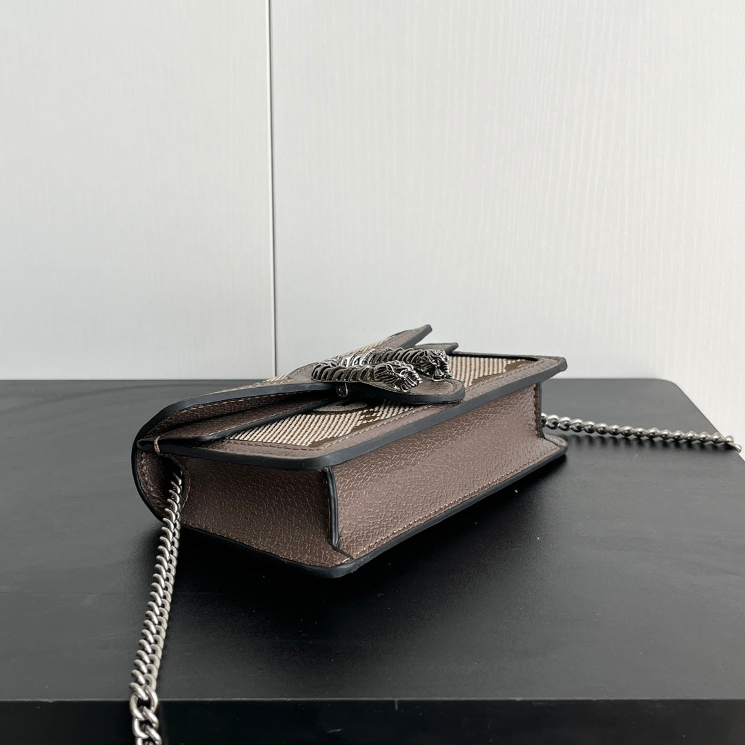 B1X66B13 Popular high-quality leather bag