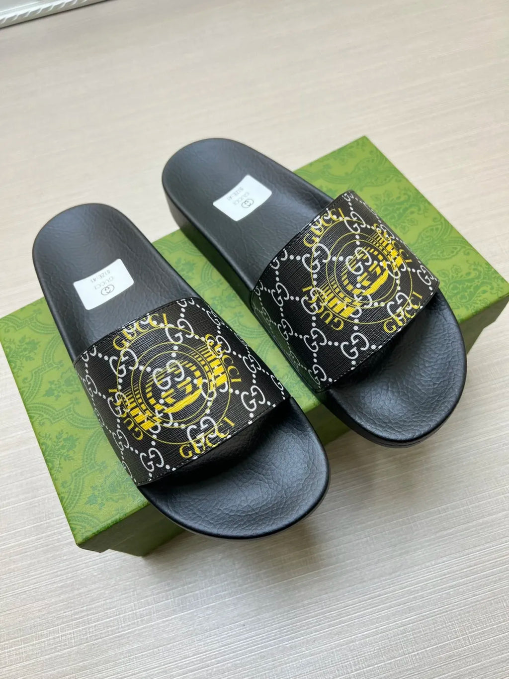 5LB234Z Popular Slippers