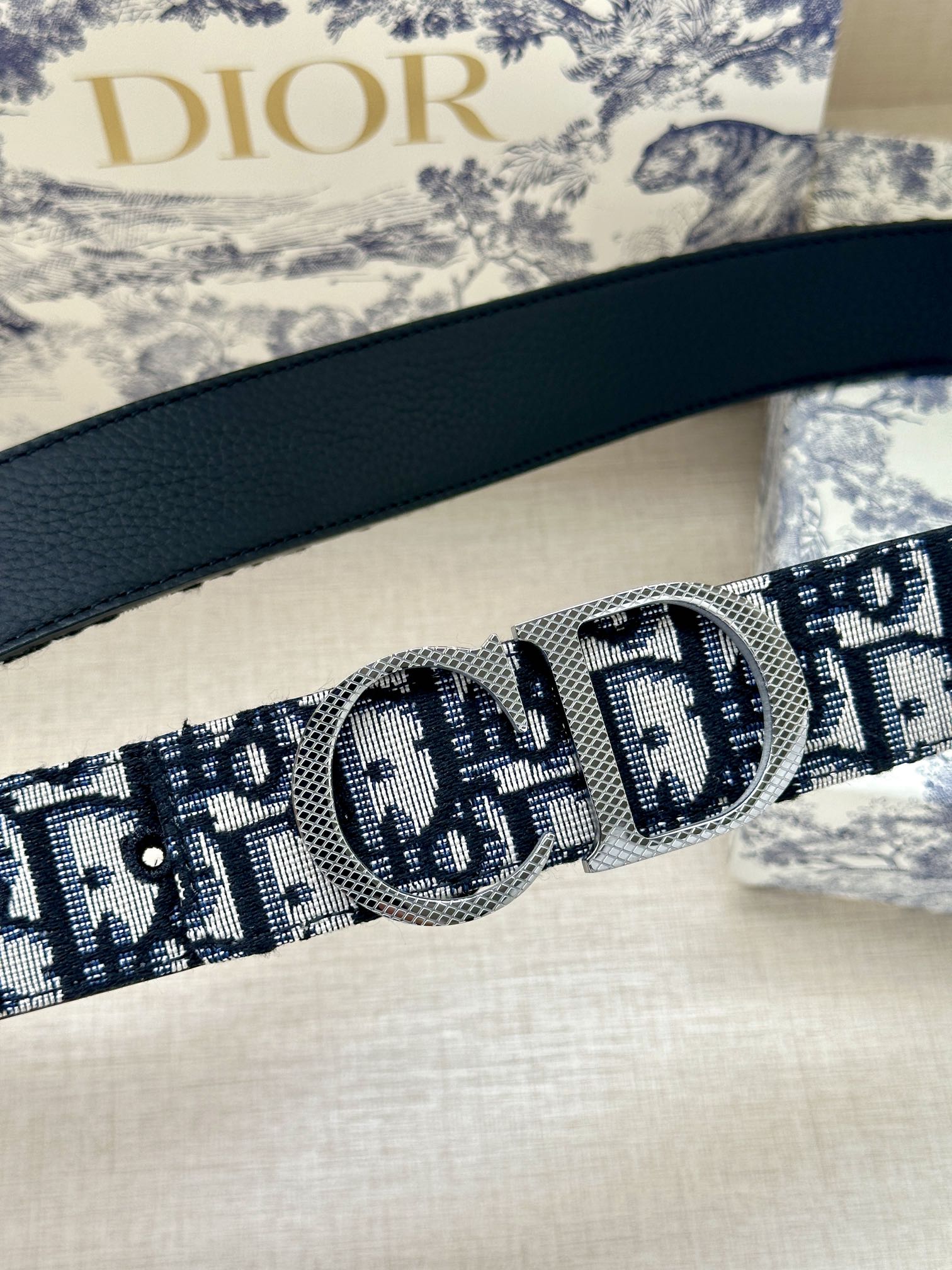 1RD197P Popular   High quality belt With full package