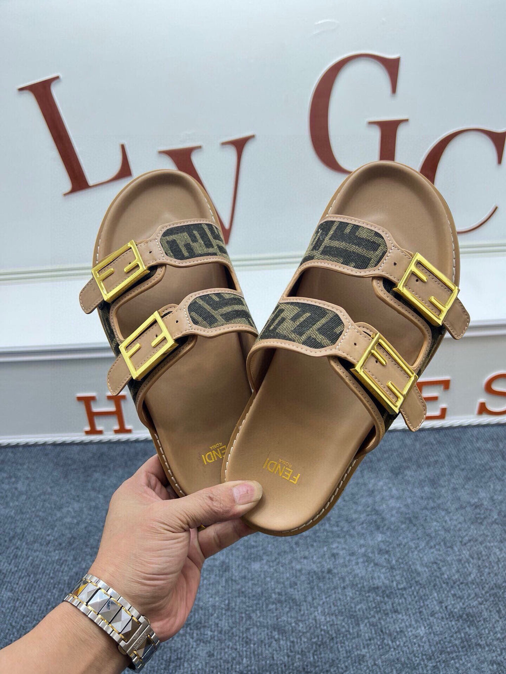 54F38Z Popular slippers