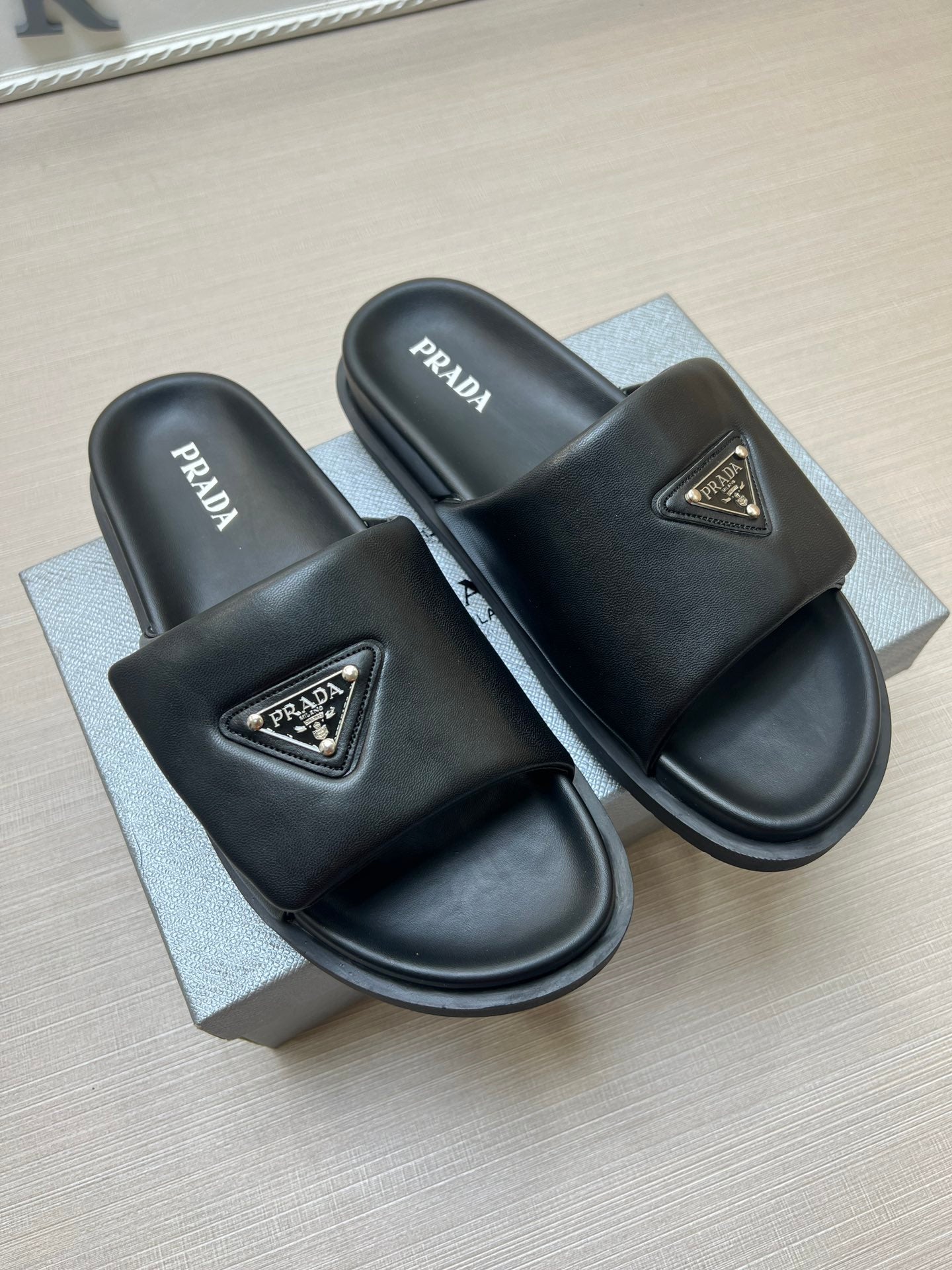 54PD4Z Popular slippers