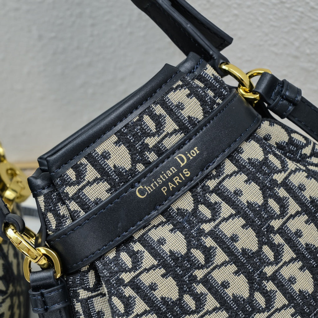 2XD370B Popular    leather bag 
