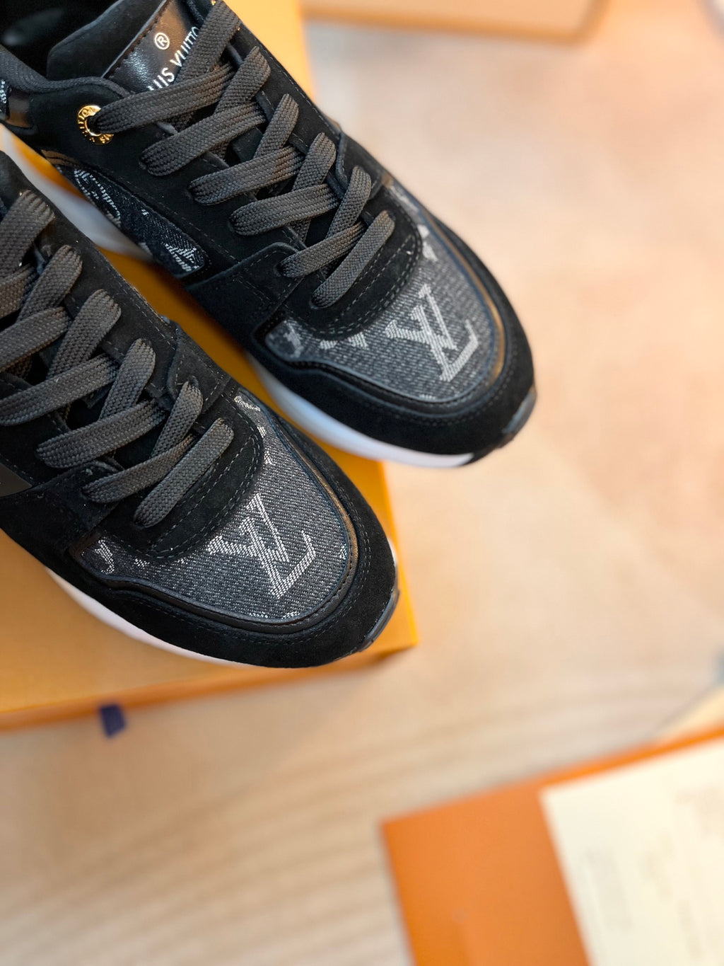 236PE58Z Popular high-quality leather Shoes