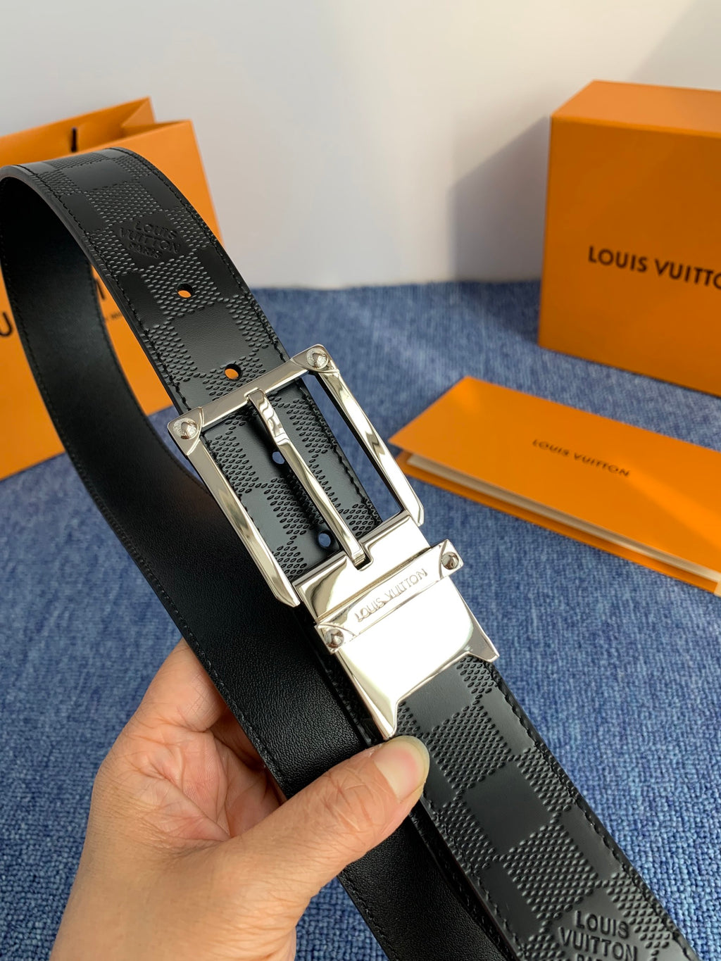 P1P36E12 Popular High quality belt With full package