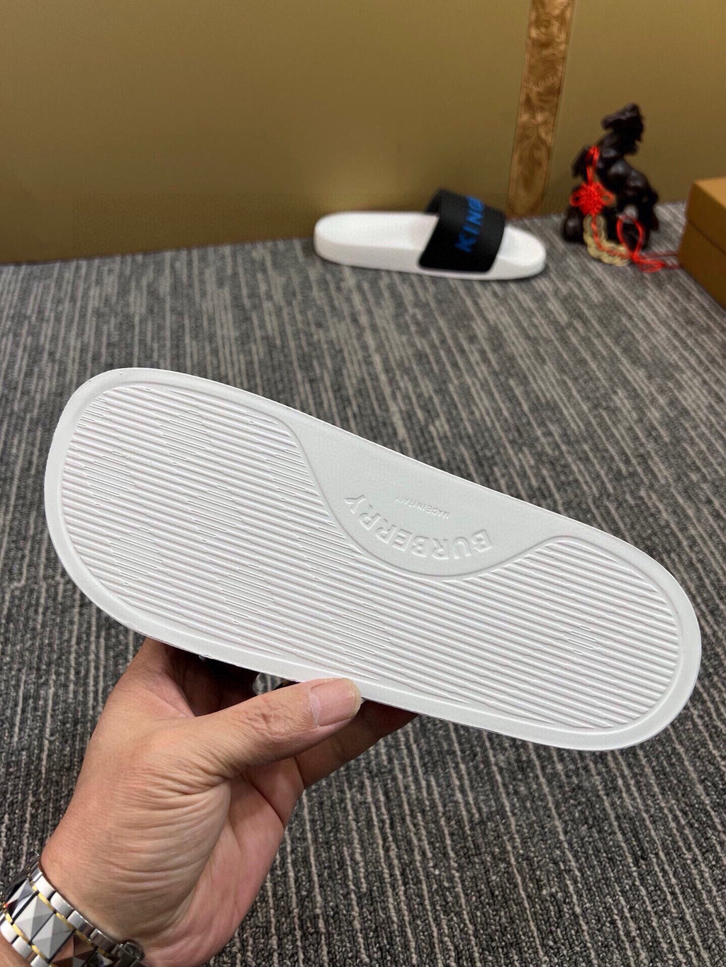 535ZR255Z Popular Slippers