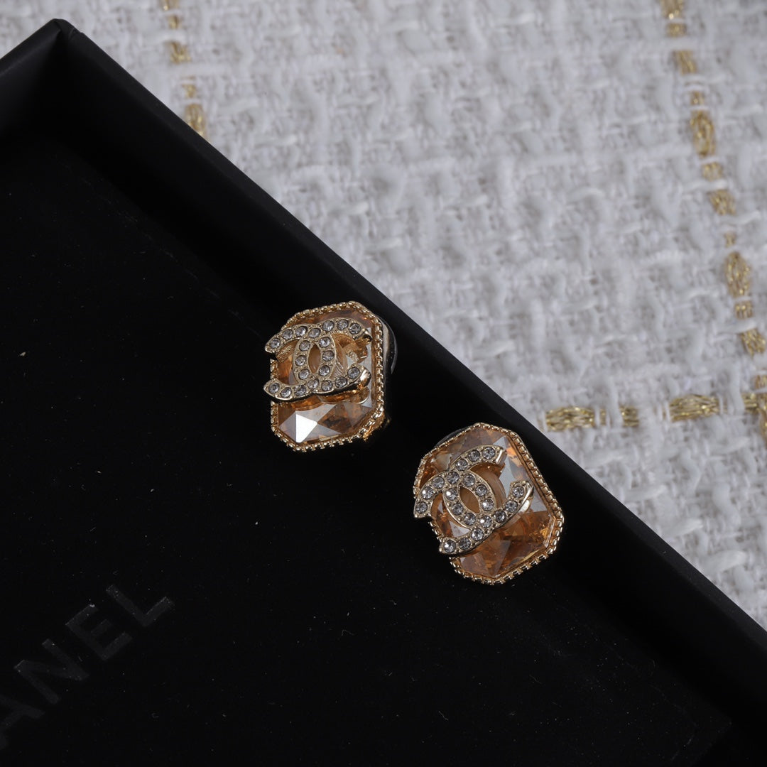 14C303E Popular Earrings