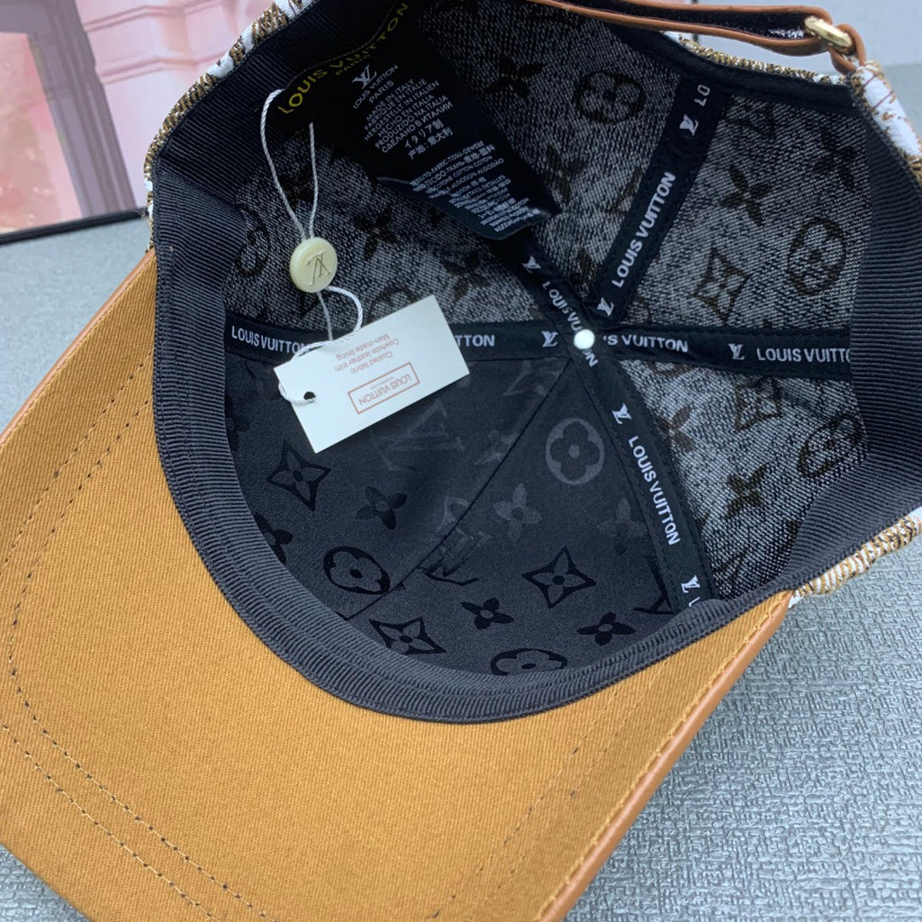 15QE18M Popular hats