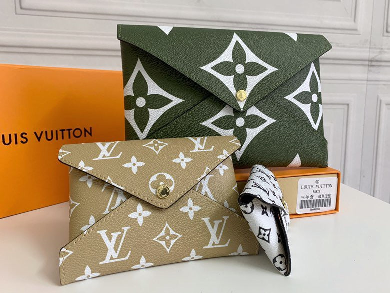 146PE29B Popular leather bag（three-piece）