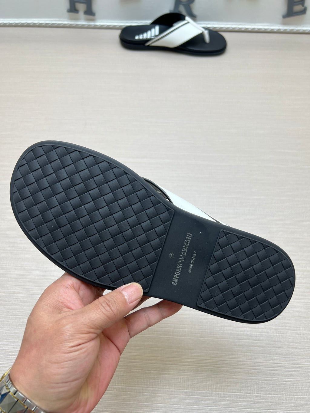 54A103Z Popular slippers