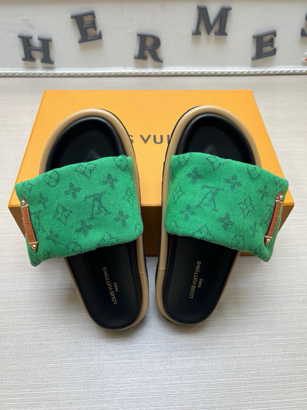 5QE8Z Popular Slippers