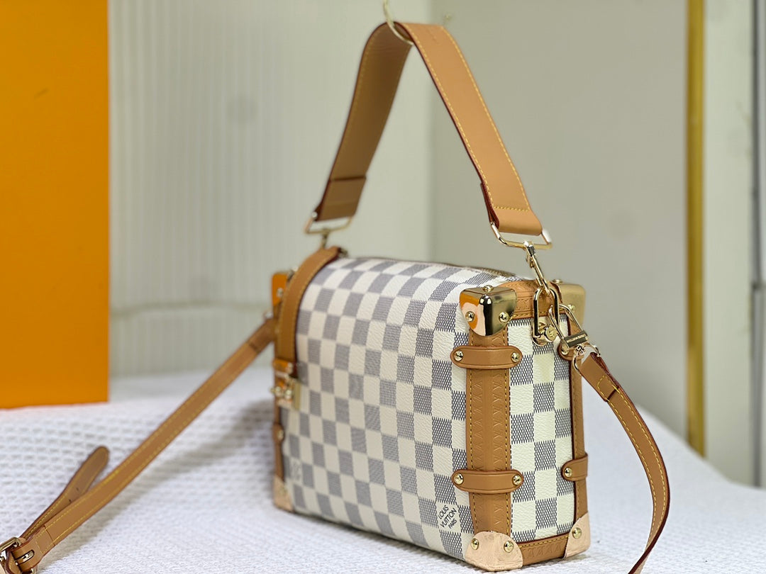 155NE18B Popular    leather bag